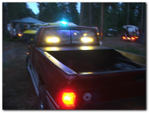 602x451 pixels (33K)